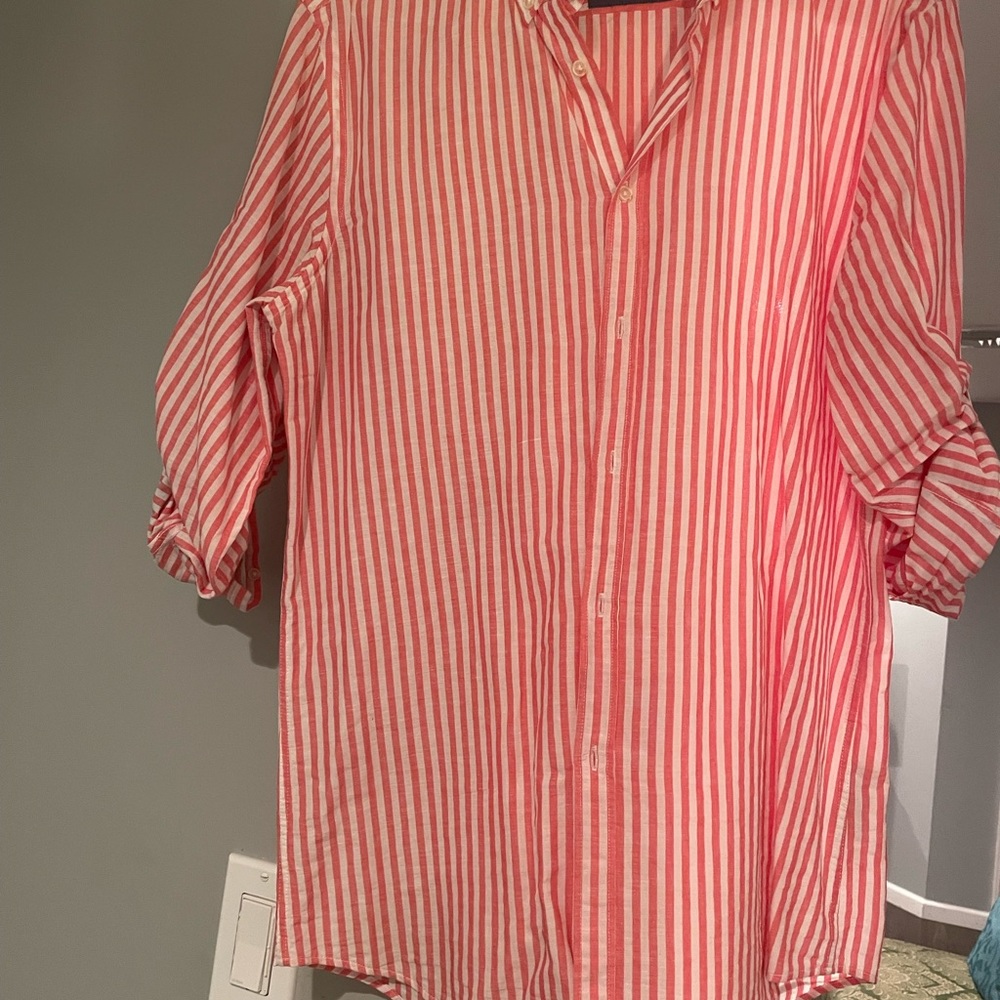 Zara # medium casual shirt # red striped button down shirt